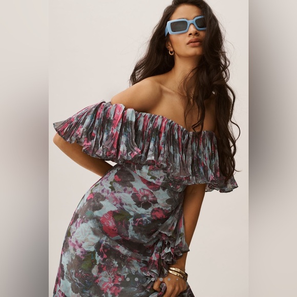 Hutch Off-the-Shoulder Ruffled Column Dress - Picture 4 of 10